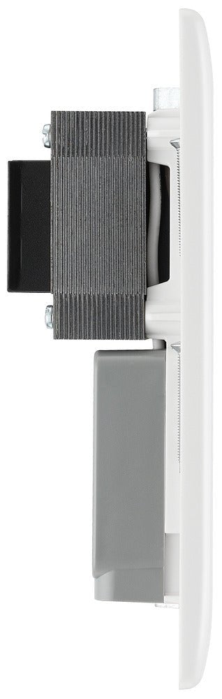 BG 820 White Nexus Moulded Dual Voltage Shaver Socket - BG - Falcon Electrical UK
