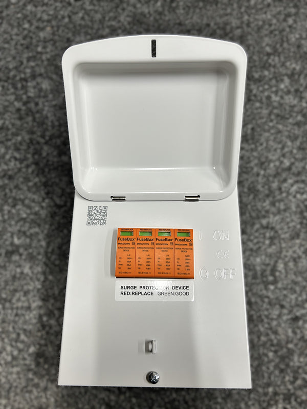 Fusebox SPDTPNT2E Three Phase T2 SPD 3P+NPE in Metal Enclosure (No MCB) - Fusebox - Falcon Electrical