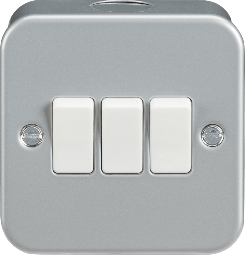 Knightsbridge MLA M4000 Metal Clad 10AX 3G 2 Way Switch - Knightsbridge MLA - Falcon Electrical UK