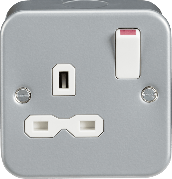 Knightsbridge MLA MR7000 Metal Clad 13A 1G DP Switched Socket - Knightsbridge MLA - Falcon Electrical UK