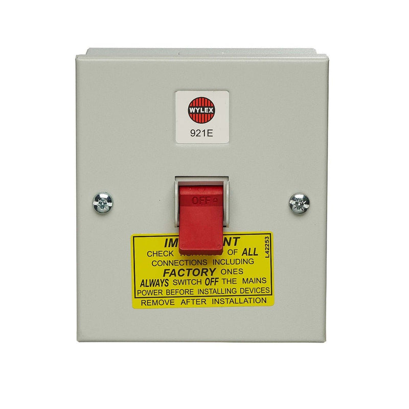 Wylex 921E Enclosed 32A Triple Pole + Neutral Switch Switch Disconnector - Wylex - Falcon Electrical UK