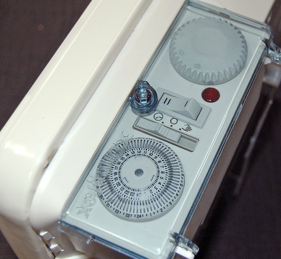 Dimplex PLX1000TI 1000W (1kW) Panel Heater with a 24-hour Timer ...