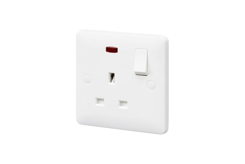 MK Base 13A 1G SP Switched Socket with Neon (MB2657WHI)