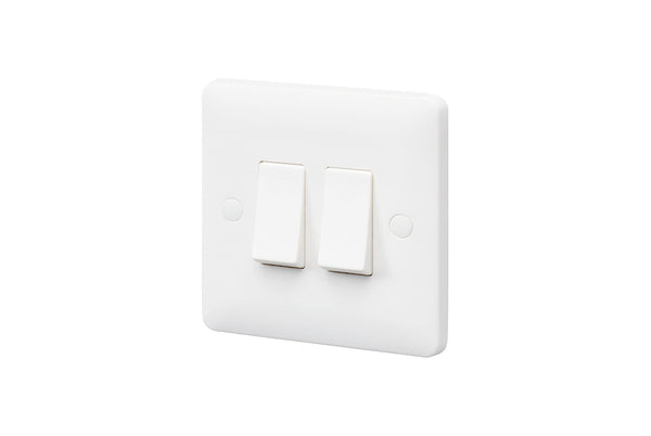 MK Base 10AX 2G 1- Way Switch - Small Rocker (MB4862W1WHI)