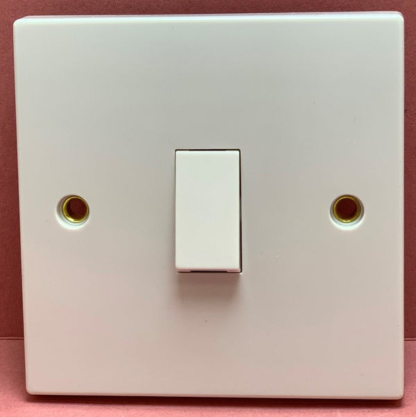 Quadrant XL Single Light Switch 1 Way 10A - QXL301 - Quadrant - Falcon Electrical UK