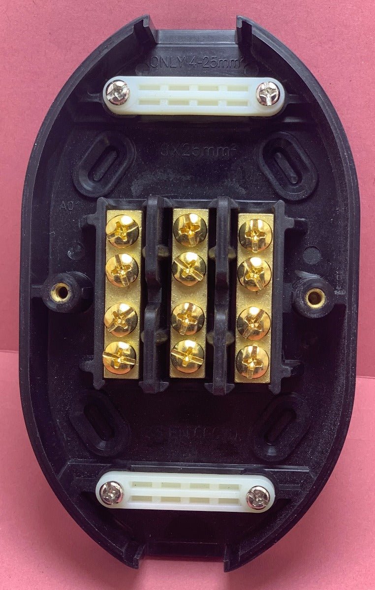 Quadrant XL 60A 3 Terminal Junction Box (460) - QXL4940 - Quadrant - Falcon Electrical UK